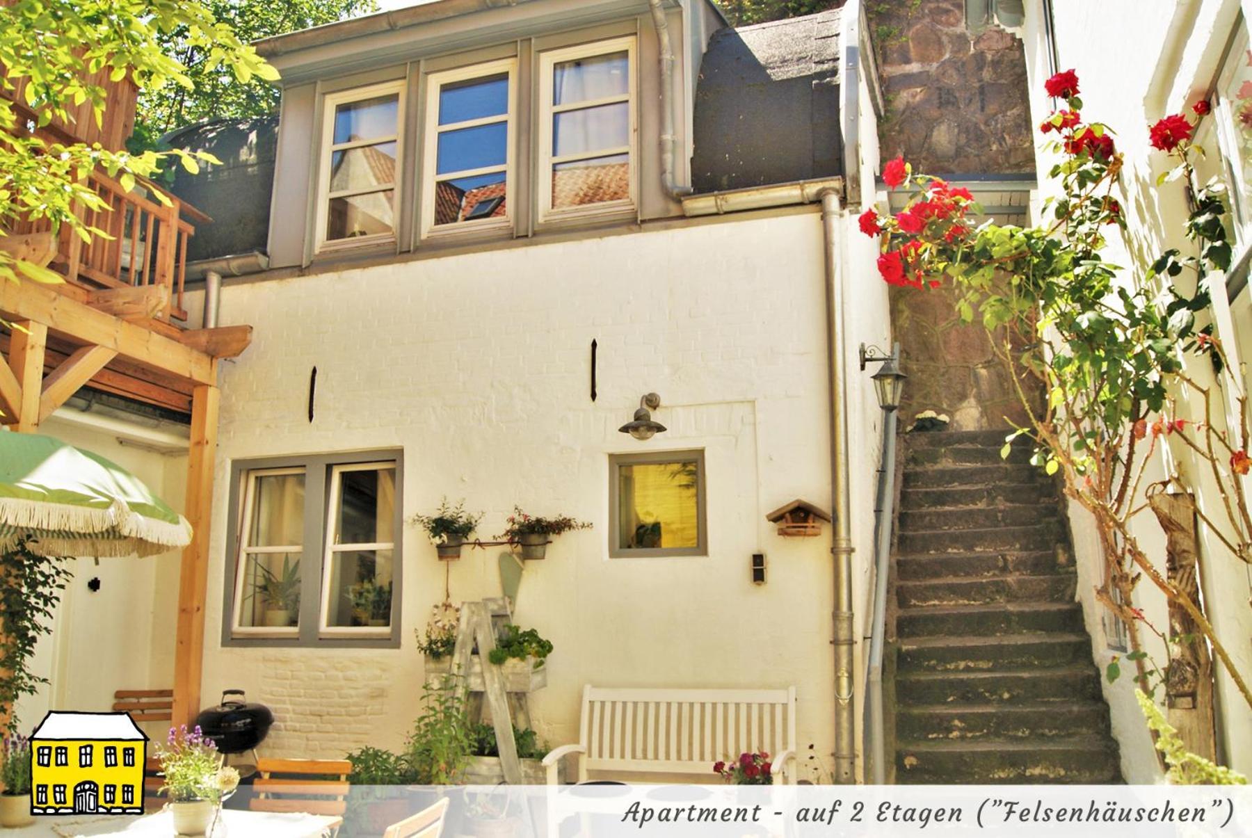 Das Gelbe Haus - Drei Besondere Ferienwohnungen เฟลนส์บวร์ก ภายนอก รูปภาพ
