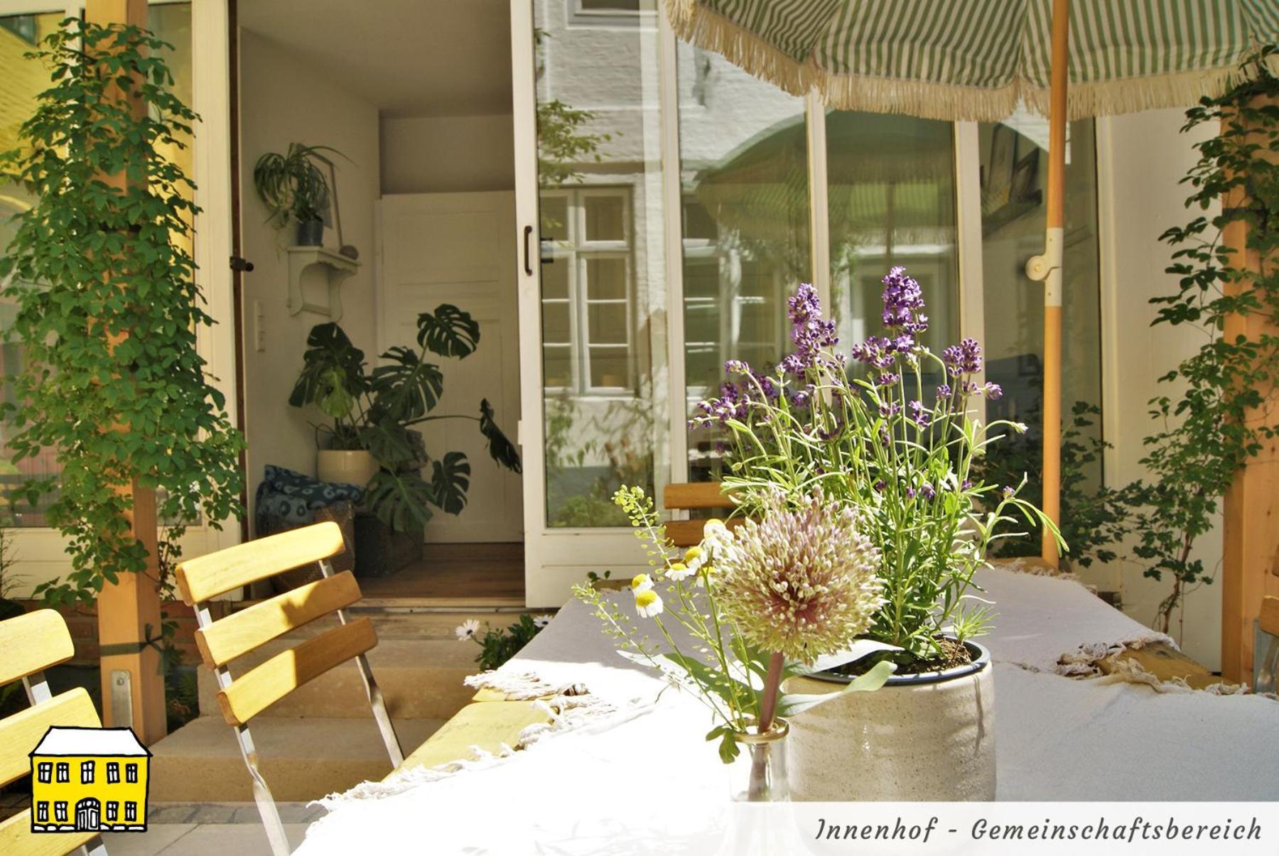 Das Gelbe Haus - Drei Besondere Ferienwohnungen เฟลนส์บวร์ก ภายนอก รูปภาพ