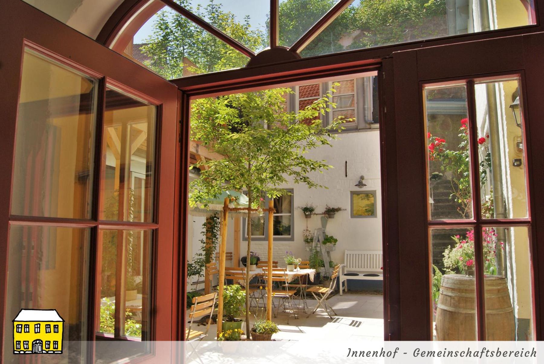 Das Gelbe Haus - Drei Besondere Ferienwohnungen เฟลนส์บวร์ก ห้อง รูปภาพ